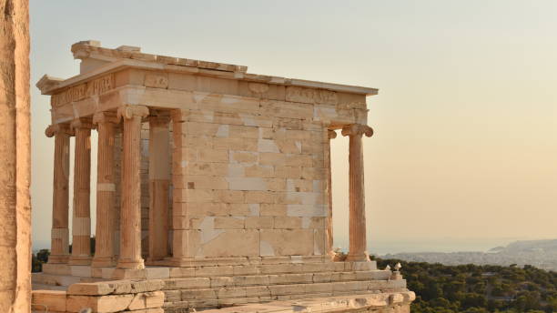 храм аф�ины ники - nike стоковые фото и изображения