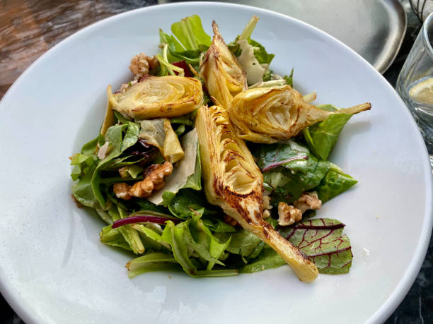 Ready-to-Eat Artichokes with Olive Oil