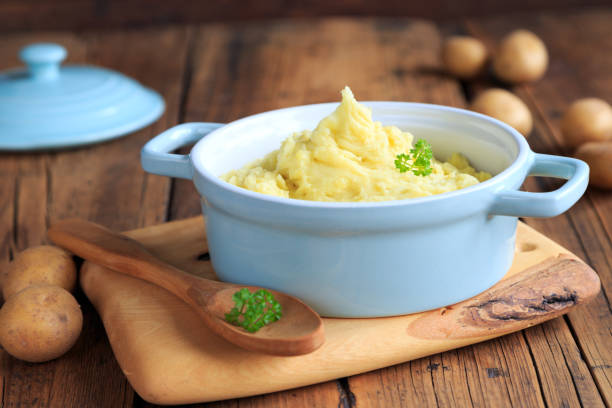 istock homemade mashed potatoes in a blue pot 1333188310