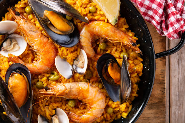 istock Traditional spanish seafood paella 1333213826