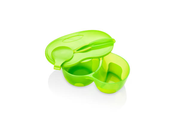 istock Bright green food storage container without lid on, isolated 1333236241