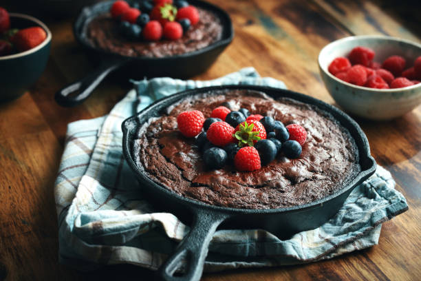 istock Cast Iron Chocolate Brownies with Berries 1333243872