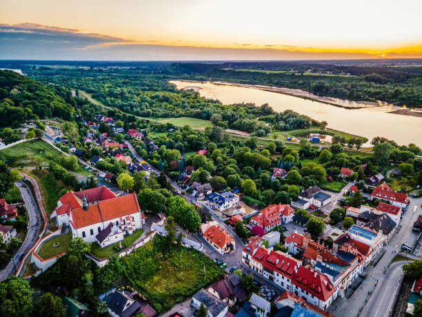 istock Kazimierz Dolny City View 1333270215
