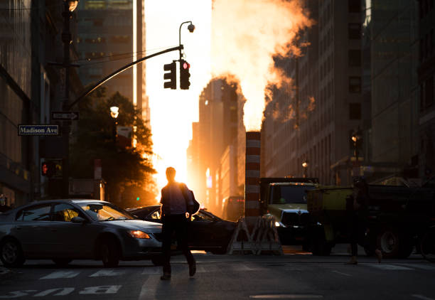 istock Manhattan Sunset Street Scene 1333275739