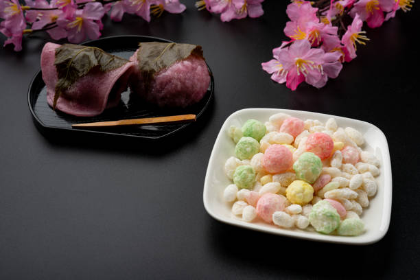 istock Japanese Sweets for Doll Festival 1333306575