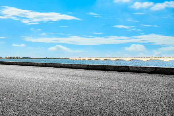 istock Asphalt road and park natural scenery in spring 1333344371