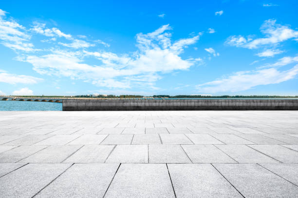 istock Park square roads and natural scenery in spring 1333344400