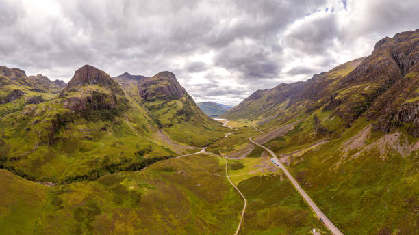 istock Beautiful landscape shot from the Scottish Highlands 1333351628