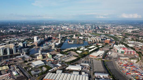 manchester e salford quays - grande manchester - fotografias e filmes do acervo