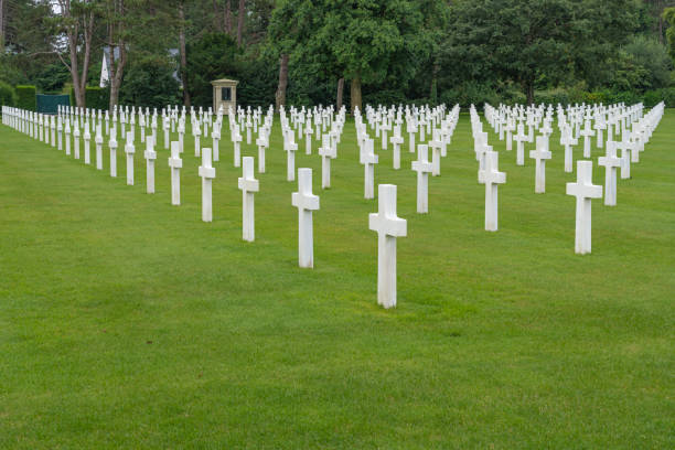 Colleville-Sur-Mer, France: Normandy American Cemetery Colleville-Sur-Mer, France - 08 03 2021: Normandy American Cemetery and Memorial and the Garden of the Missing world war ii cemetery allied forces d day stock pictures, royalty-free photos & images