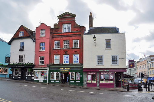 Rows of old suburban terraced houses in an English town. Warwick, UK