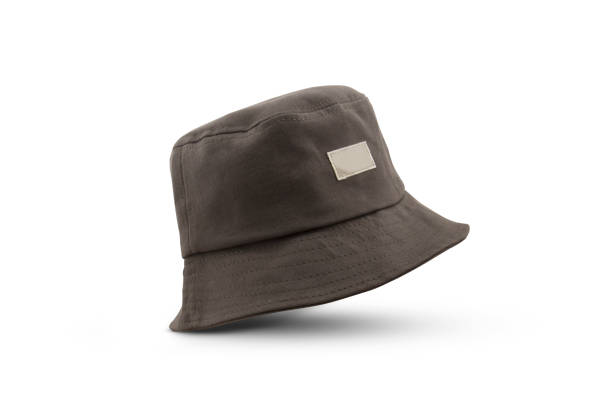 sombrero de cubo aislado sobre un fondo blanco - accesorio de cabeza fotografías e imágenes de stock