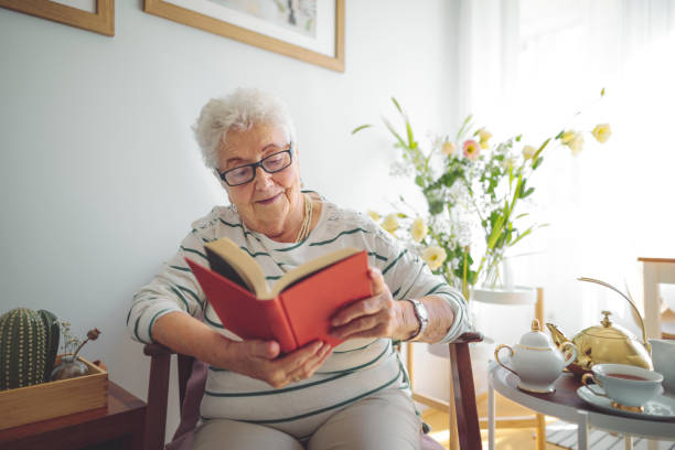 istock Senior woman at home 1333415324