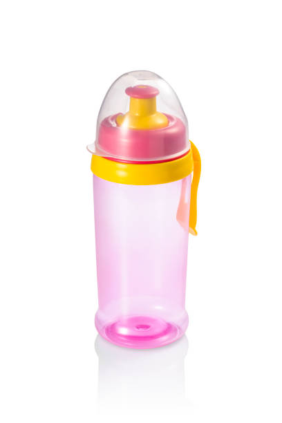 istock Fun pink sports bottle with yellow ring isolated 1333423411