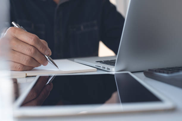 istock Business man working in modern office 1333511760
