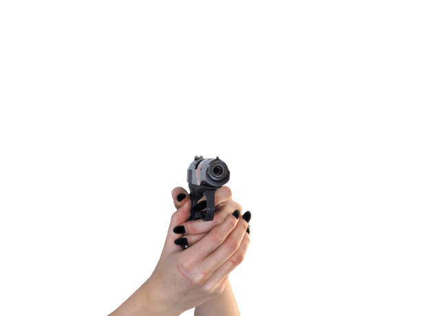 pistola apuntando a la cámara. - gun women handgun armed forces fotografías e imágenes de stock