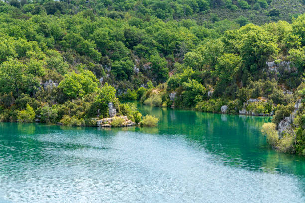 istock Gorges-basses du Verdon (Provence) 1333554697