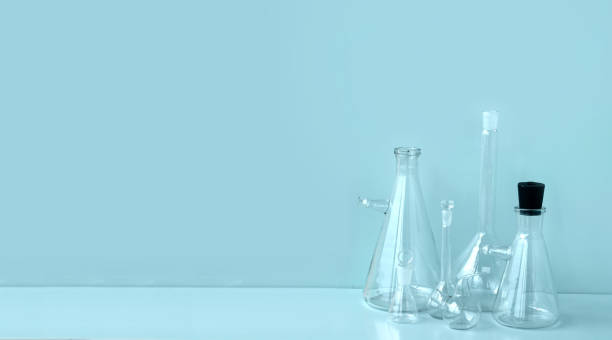 istock Glass Volumetric Flask ,Vacuum Filter Flask with Side Arm,Conical Filter Vacuum Flask with Hose Tubulature,Laboratory Flasksare 1333557602