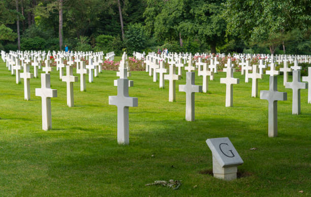 colleville-sur-mer, francia: cementerio americano de normandía - basse normandy colleville 1944 france fotografías e imágenes de stock
