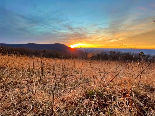 istock Skyline drive - Shenandoah National Park - sunset 1333595144