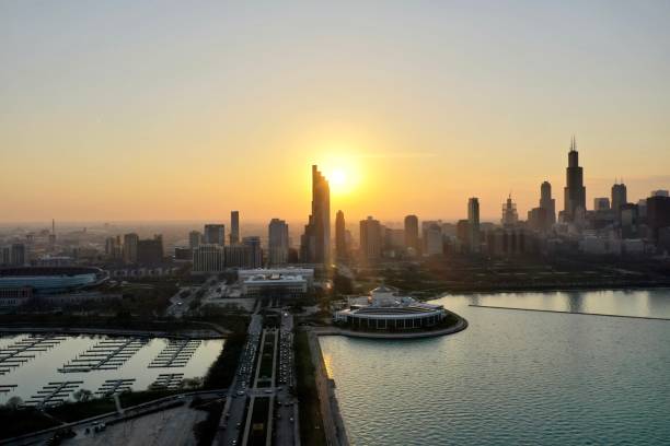 istock Life in Chicago, Lake front, Botanical garden. 1333600108