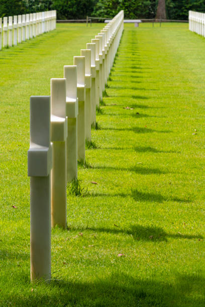 colleville-sur-mer, francia: cementerio americano de normandía - basse normandy colleville 1944 france fotografías e imágenes de stock