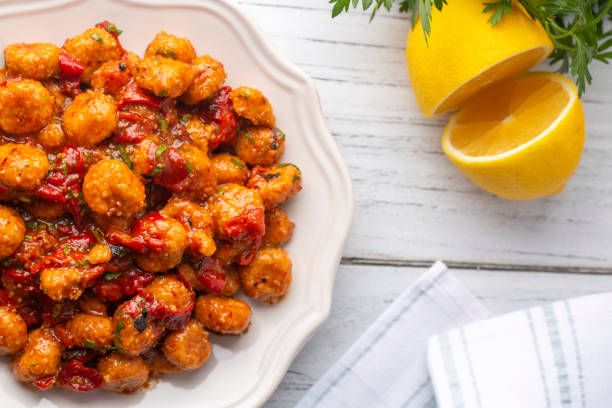istock Turkish foods; bulgur garlic meatball (Turkish name; Sarimsakli bulgur kofte - fellah kofte) 1333636083
