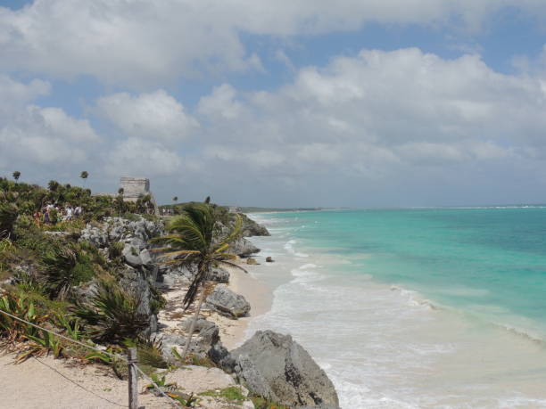 istock The Sea at Tulum 1333643043