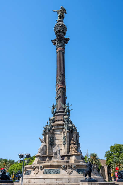 istock The Columbus Monument in Barcelona 1333681226