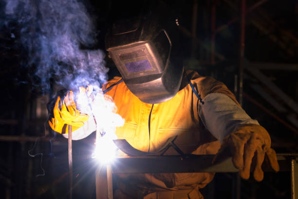 istock Welder-Worker welding and cutting steel in workshop of construction site with Oxy-Propane cutting and welding to steel part by manual 1333681533