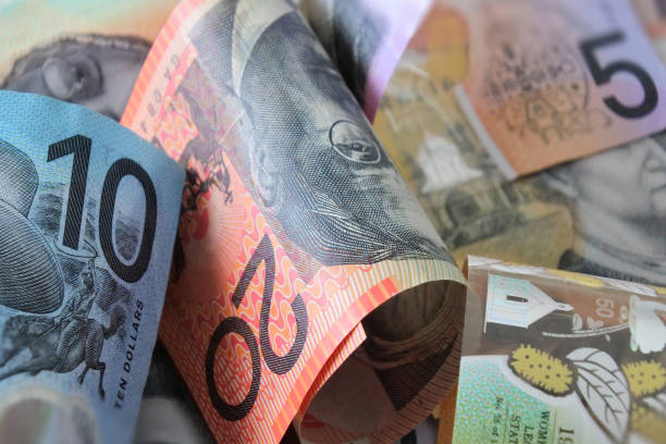 호주 달러 지폐 배경 - currency exchange australian dollars australian culture currency 뉴스 사진 이미지