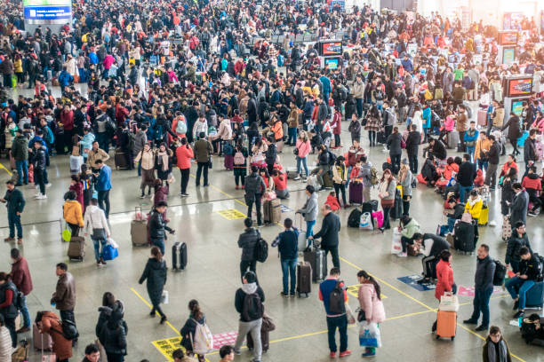 Railway passenger in china Railway passenger in china covid crowd stock pictures, royalty-free photos & images