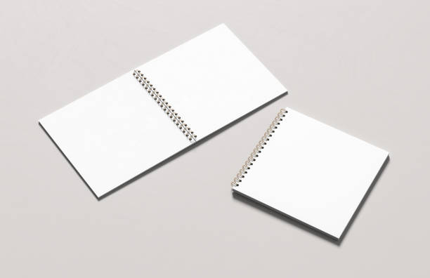 реалистичный спиральный переплет квадратного макета ноутбука изолирован на белом фоне. 3d иллюстрация - spiral notebook open note pad textbook стоковые фото и изображения
