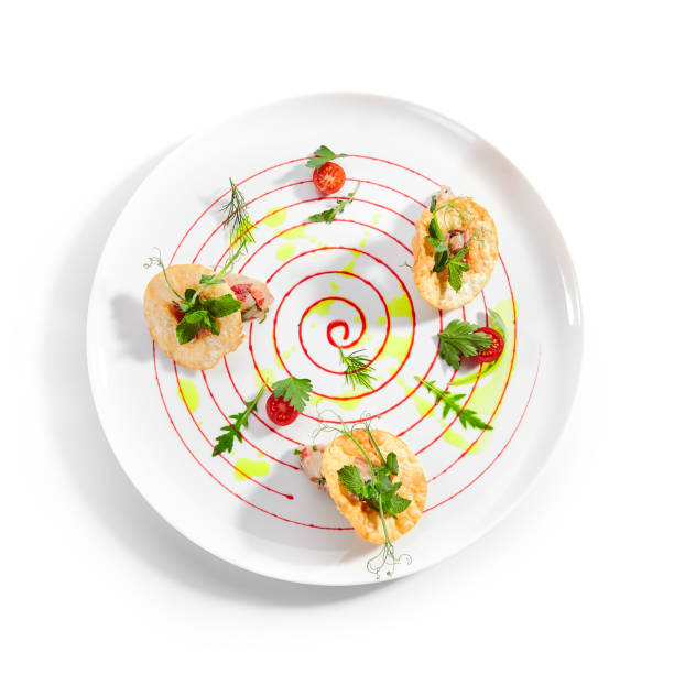 seabass tartare with fresh strawberry mint and chips - tartar sauce imagens e fotografias de stock