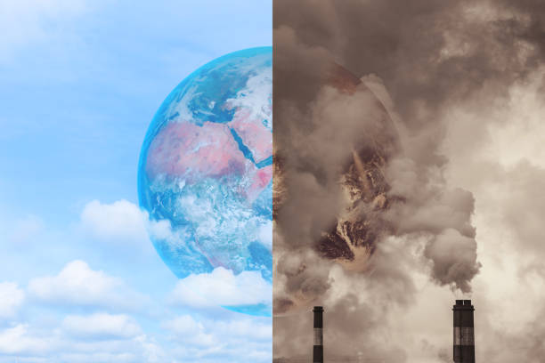 istock Pollution Earth compare with Clean Earth for Greenhouse effect and Global warming crisis Awareness concept.Elements of this image furnished by NASA. 1333736036