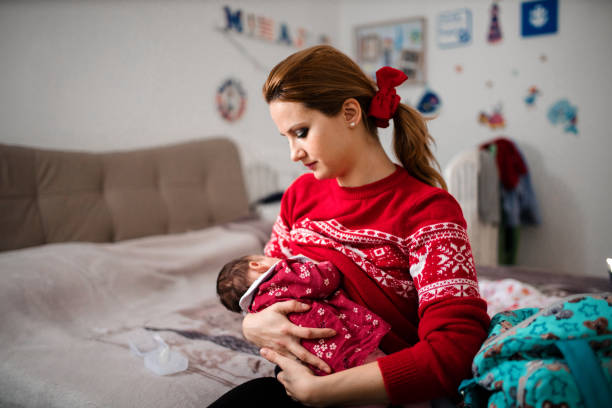 Breastfeeding your newborn in Christmas vibe