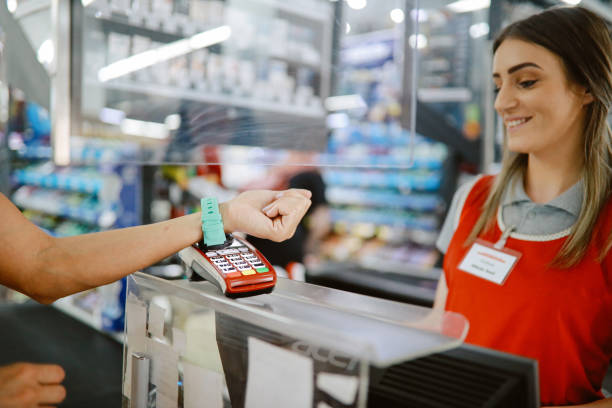 istock Paying contactless at the supermarket checkout 1333809779