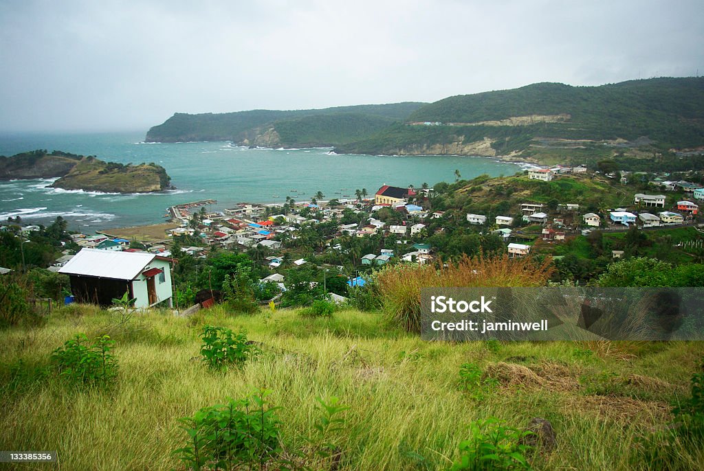 Vista panorámica de Dennery village St Lucia - Foto de stock de Acantilado libre de derechos