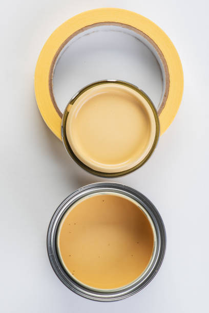 istock Opened paint can and painters tape 1333916008