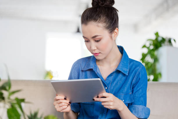 istock Young woman in creative workplace 1333917160