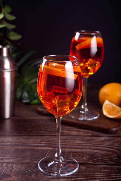 istock Spritz Italian cocktail alcoholic beverage with ice cubes and oranges. 1333946599