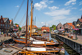klassische-fischerboote-im-alten-hafen-von-spakenburg-niederlande.jpg?b=1&s=170x170&k=20&c=iwTvMwScbxtJA-T3U23nocuq-uJXVupTVaVh0vDhYEs=