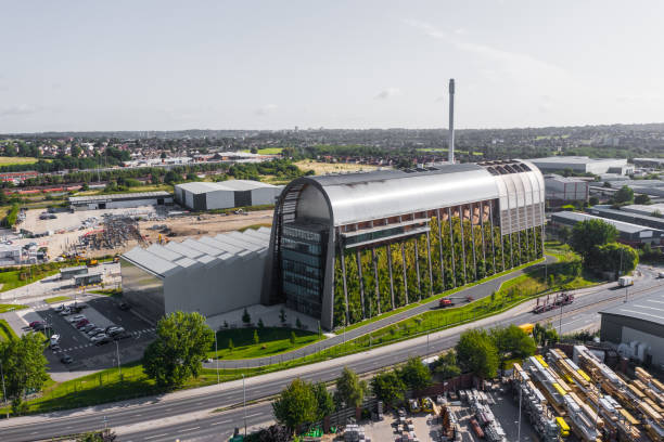 the veolia waste recycling and recovery power plant in leeds, uk - leeds england uk city famous place imagens e fotografias de stock