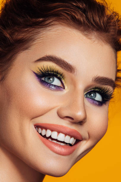 istock Beautiful woman with bright make-up 1333961252