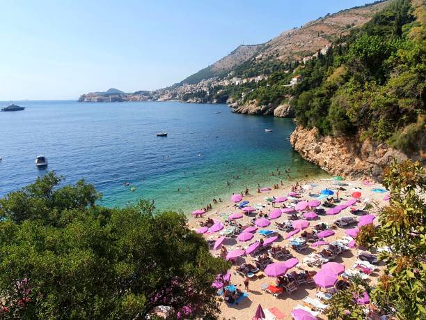 istock Sveti Jacov beach in Dubrovnik 1333994901