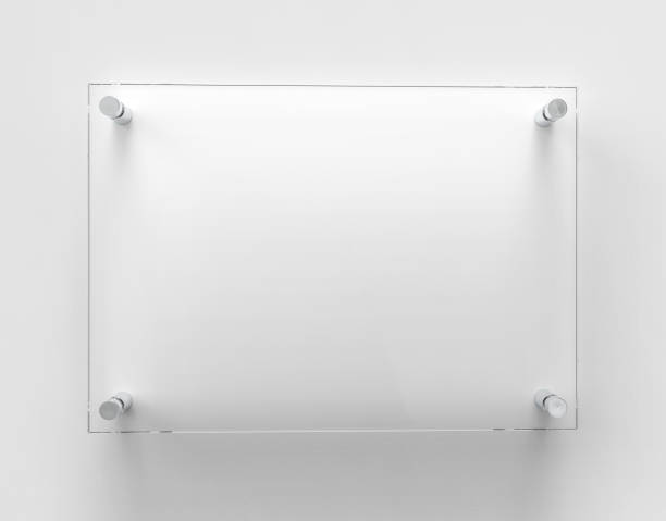 빈 a4 투명 유리 사무실 회사 사이니지 플레이트 모형 템플릿, 브랜딩, 로고에 대한 명확한 인쇄 보드. 투명 아크릴 광고 간판 모형 전면 보기. 3d 렌더링 - acrylic 뉴스 사진 이미지