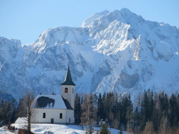 istock A church in the Alps 1334002601