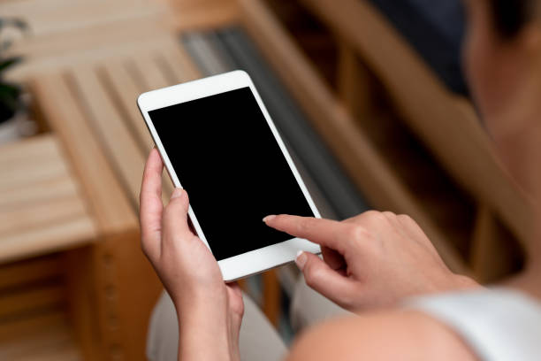 istock Connecting People Together, Voice Video Calling, Communication Equipment, Troubleshooting Device, Modern Tool, Global Connections, Data Process, Portable Hardware Smartphone 1334023314
