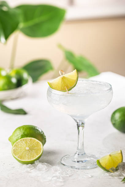 istock Alcoholic Margarita cocktail 1334113207