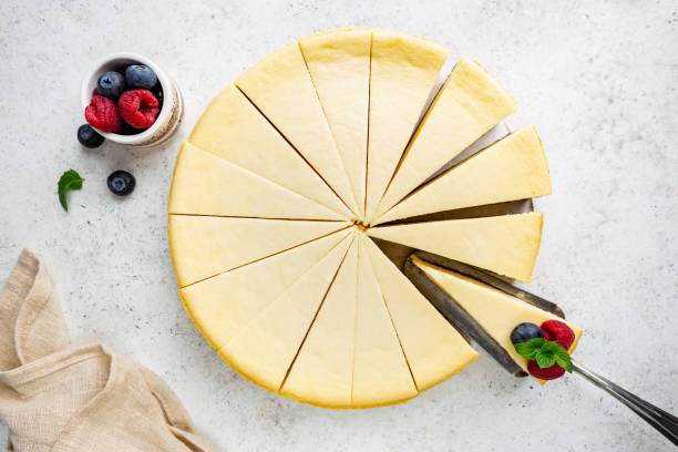 istock Classic New York cheesecake 1334114148